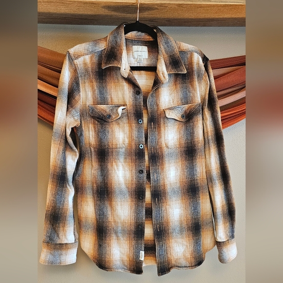 American Eagle Outfitters Tops - American Eagle - Orange/Black Plaid 100% Cotton Flannel Shirt